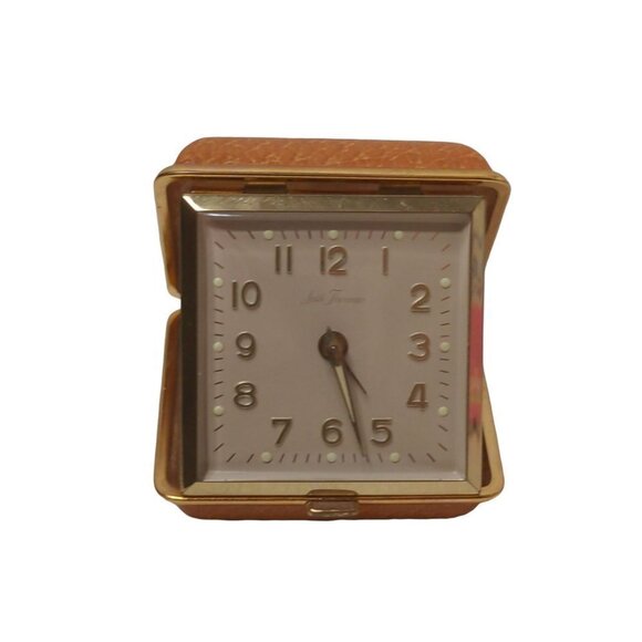 Vintage Seth Thomas Travel Alarm Clock Leather Keywound Luminous Dial - Picture 1 of 9